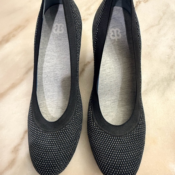 Betabrand Shoes - Betabrand ‘Late to the Gate’ Elegant Black Women's Shoes Size 11 **Pre-Owned
